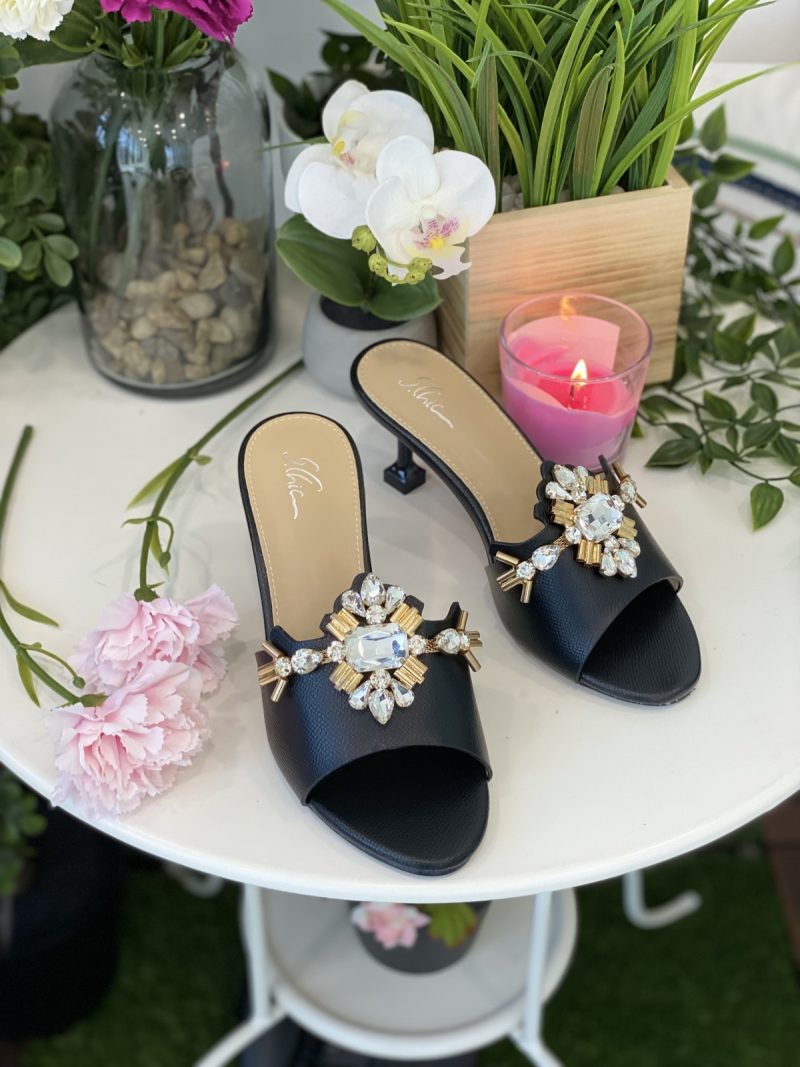 033-6 heels Black