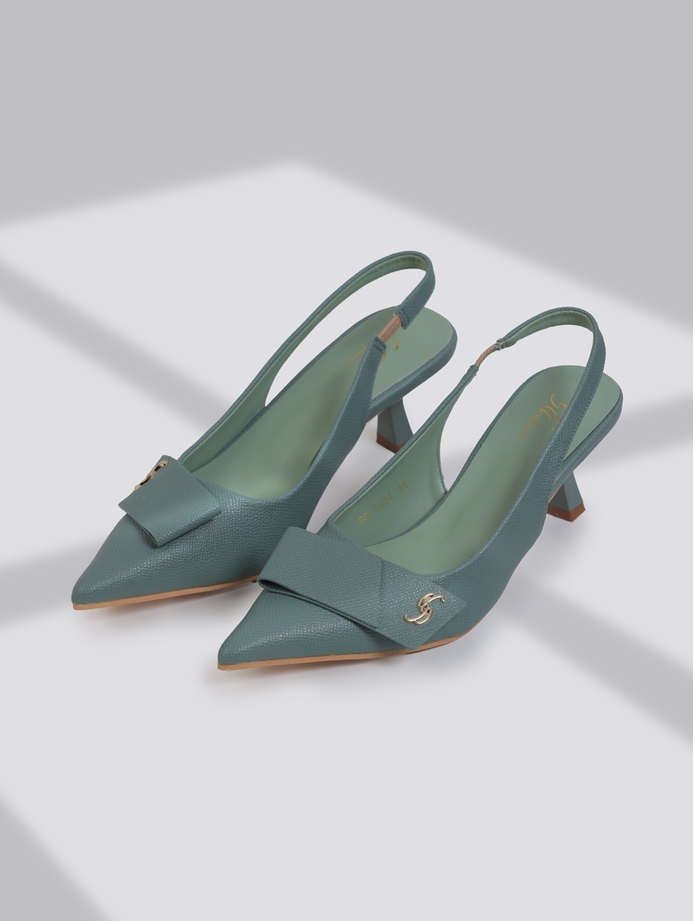 Pointed Toe Slingback Heels with Bow Detail