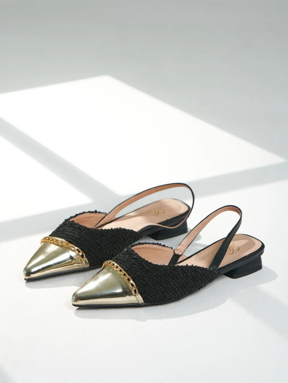 7001-15 / Metallic Trim Slingbacks Flat