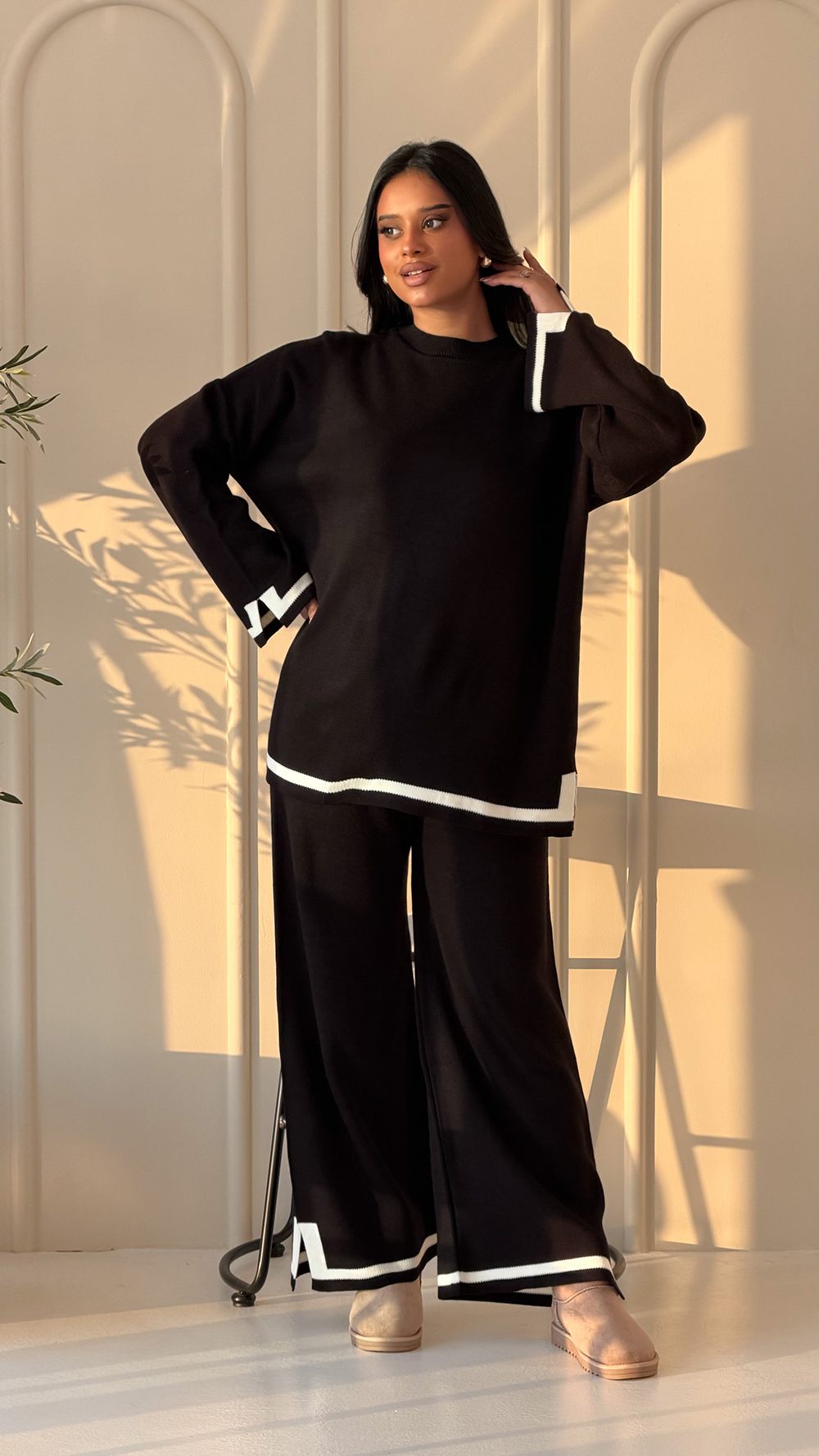 T10067-BLACK-2