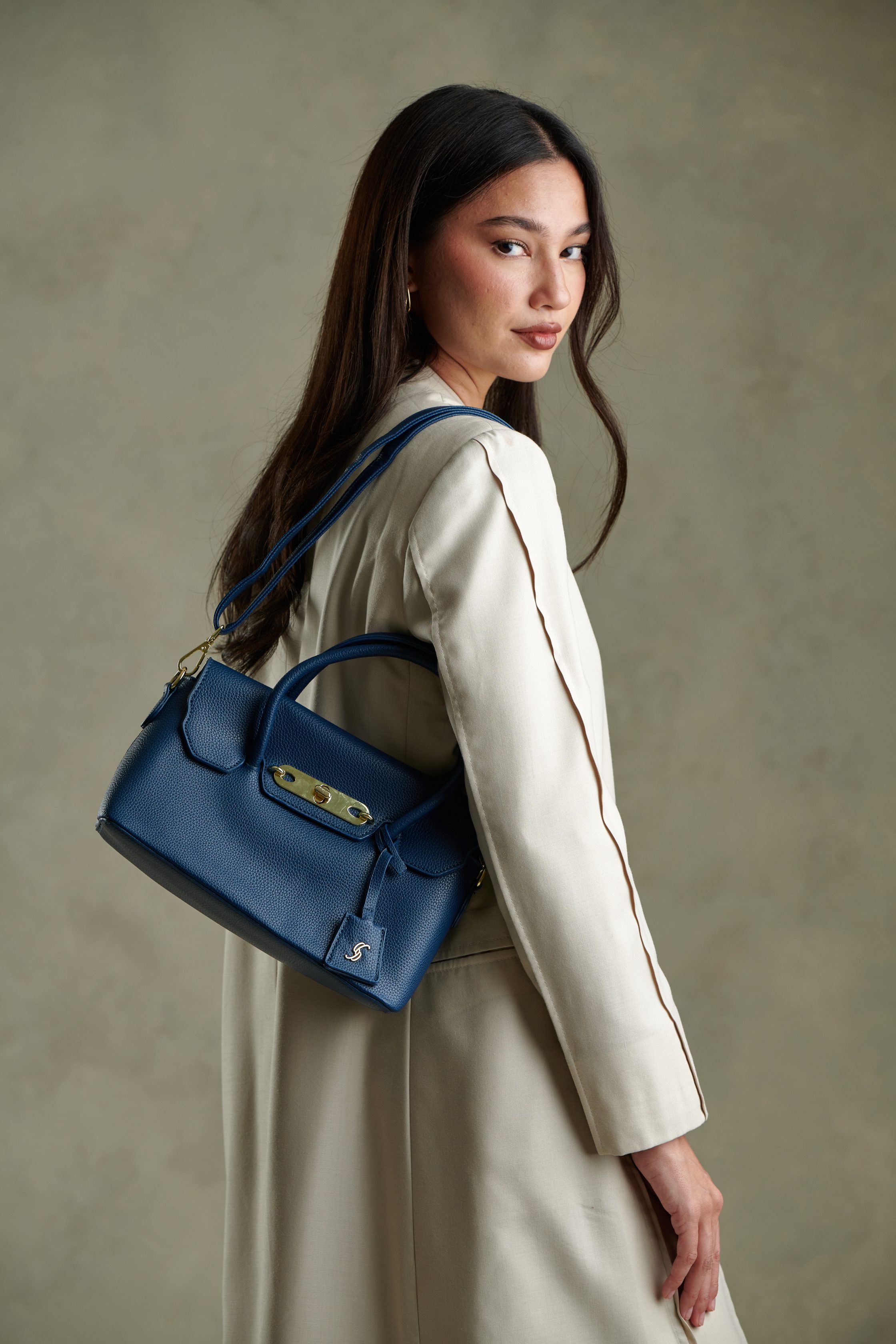 L186-NAVY