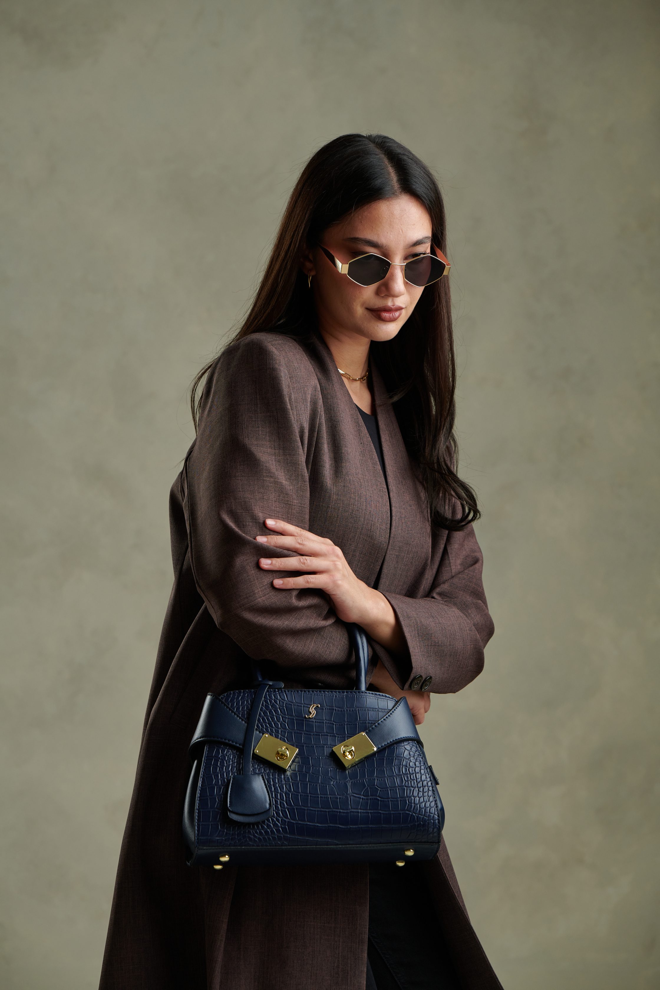L187-NAVY