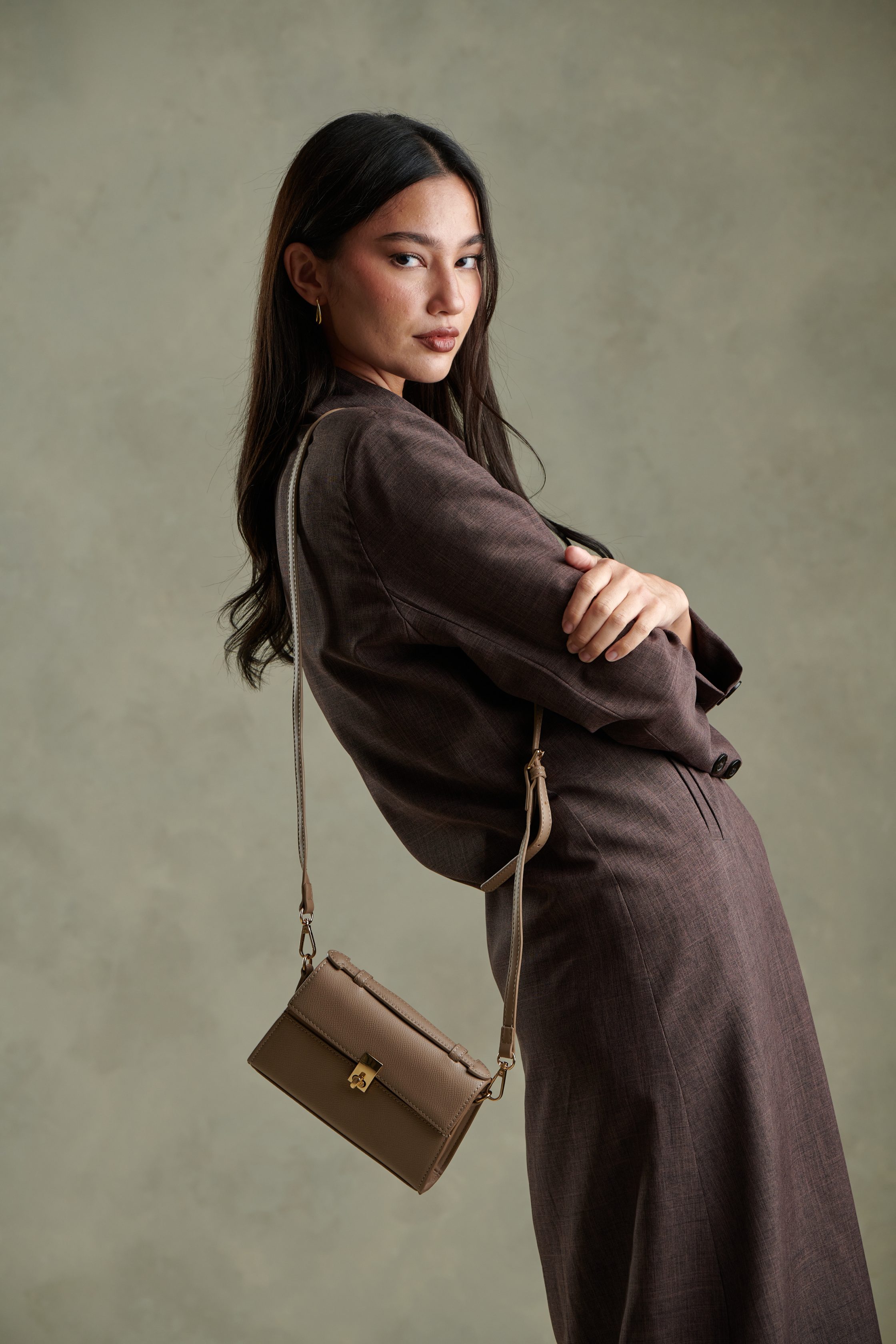 L192-KHAKI