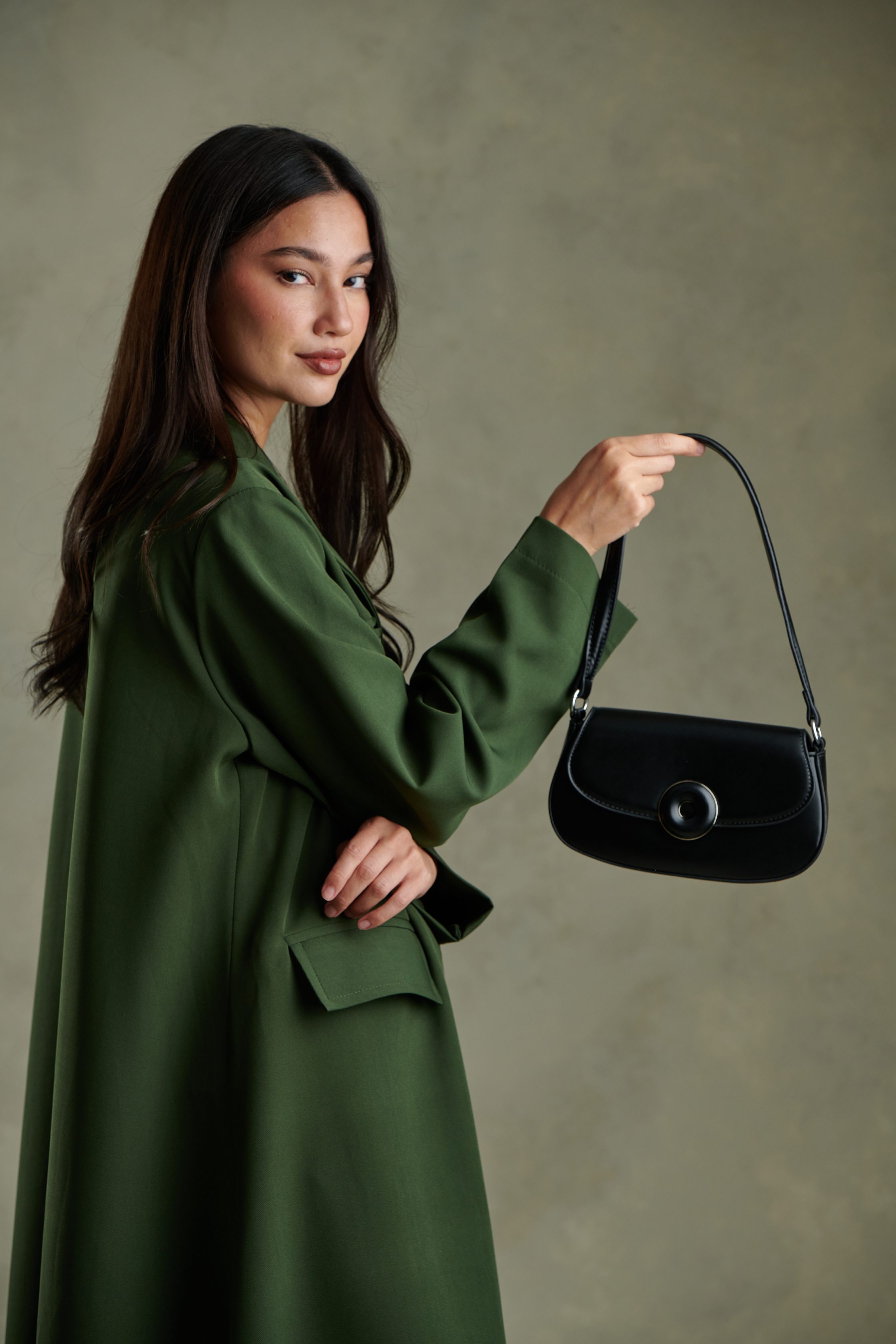 L195-BLACK (2)