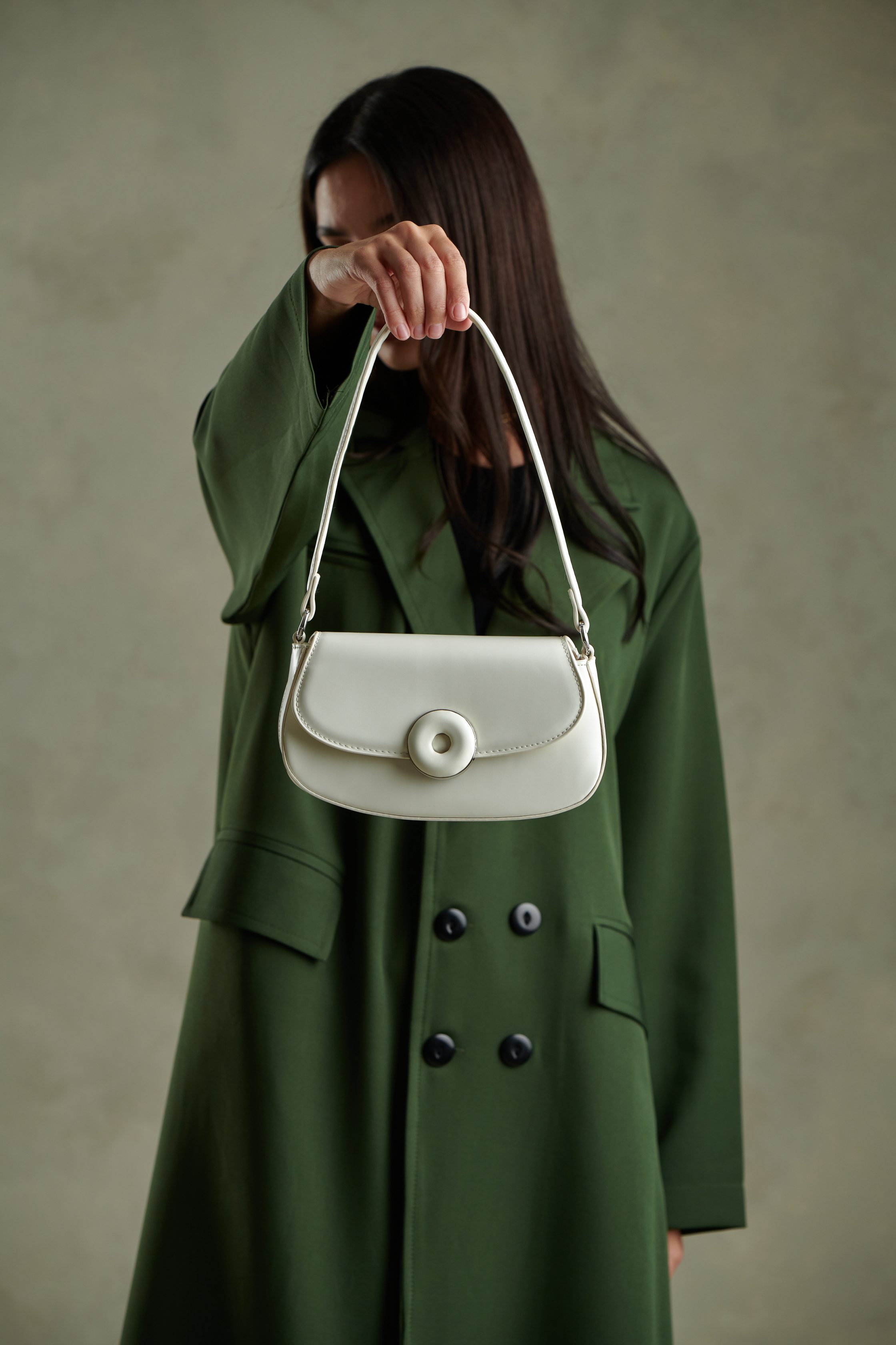 L195-OFF WHITE
