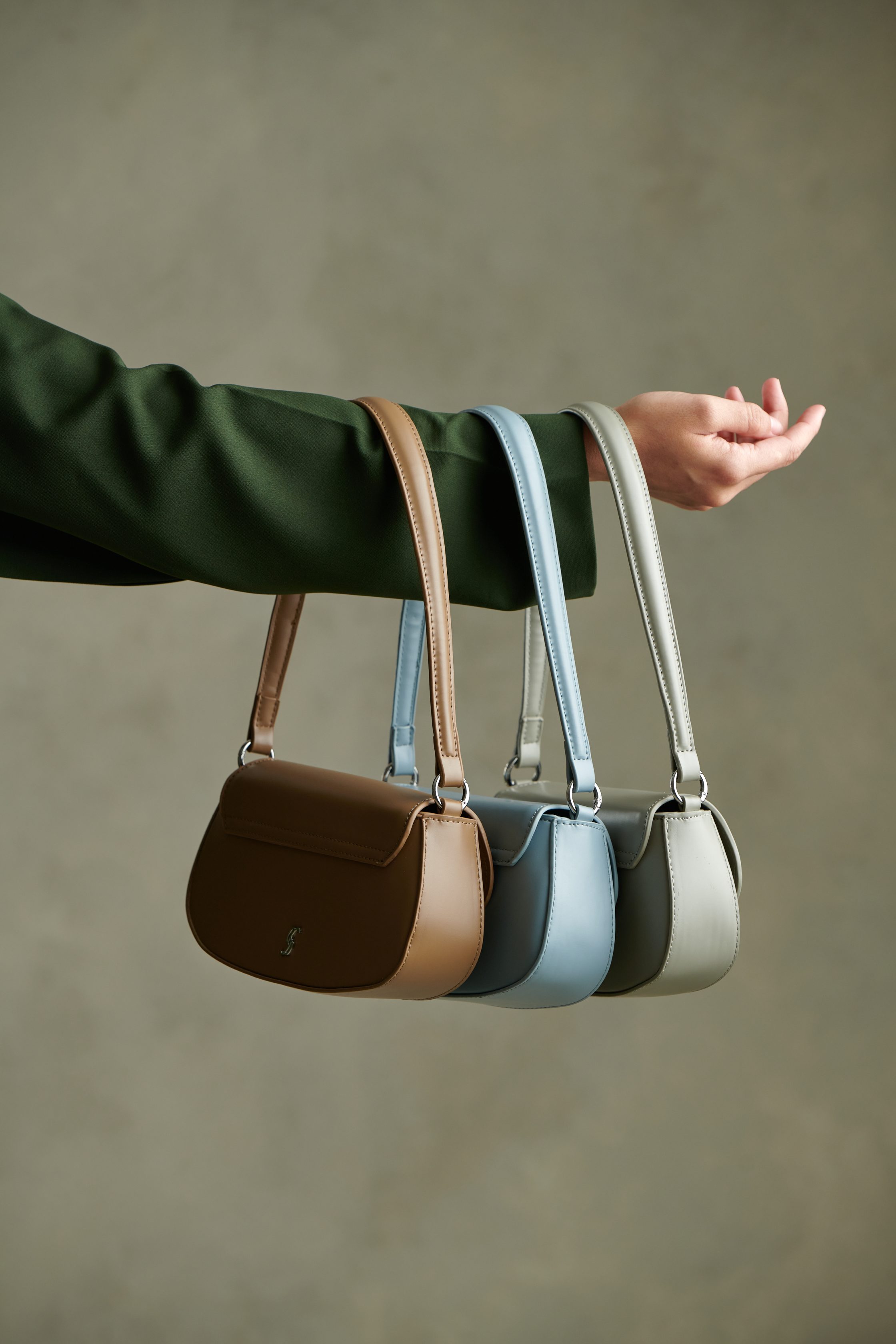 L209-BAGS (2)