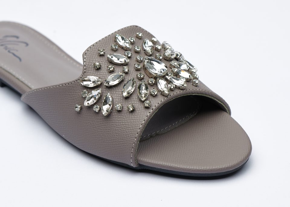S192-S – Crystal Bloom Flat Sandals
